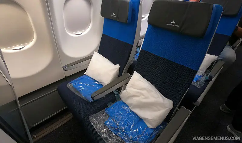 Voo direto de Fortaleza para Amsterdã - assentos Economy Comfort Airbus 330-200