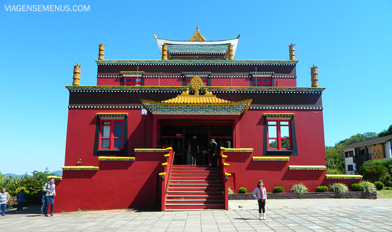 Templo Budista, Três Coroas