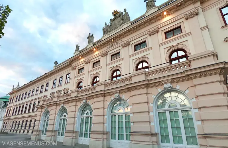 Museus em Viena - Fachada do Museu Albertina