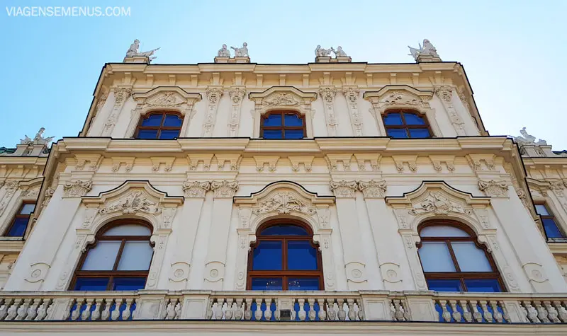 Palácio Belvedere Viena - detalhes da fachada do Belvedere Superior