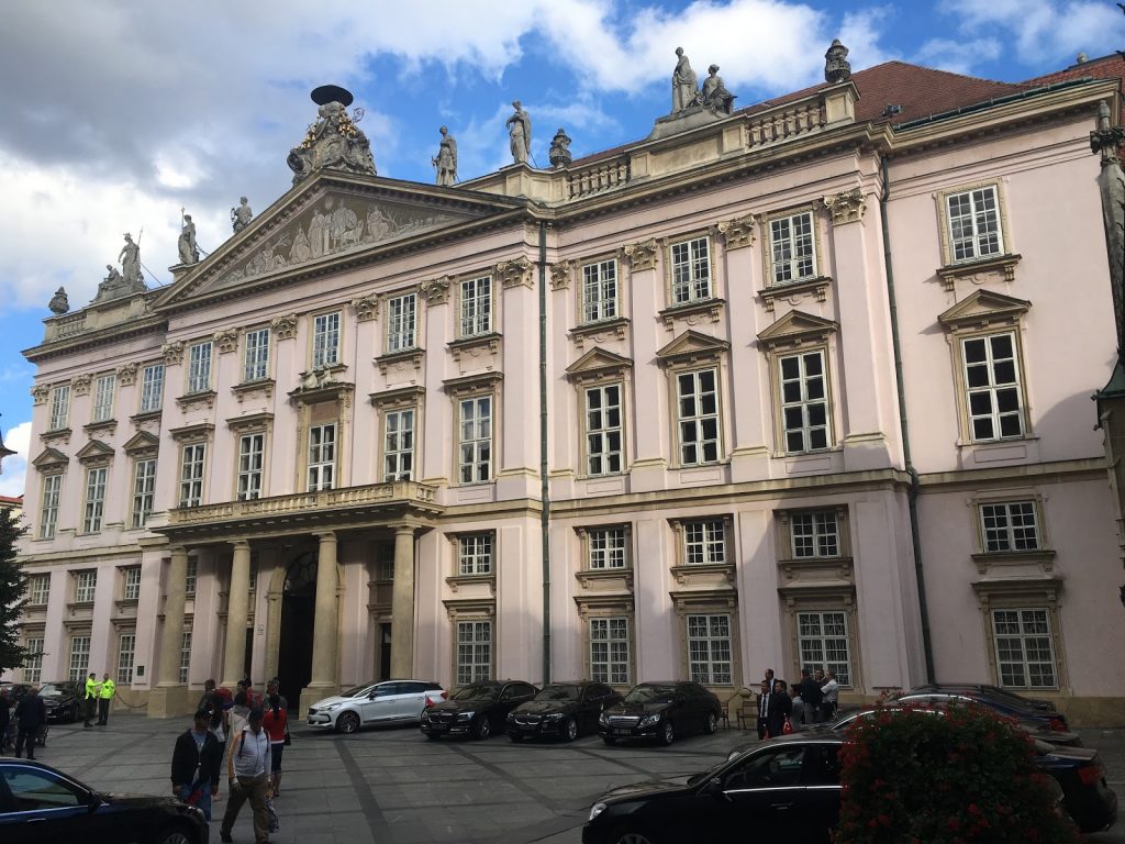 Prefeitura de Bratislava, Primacialny palac