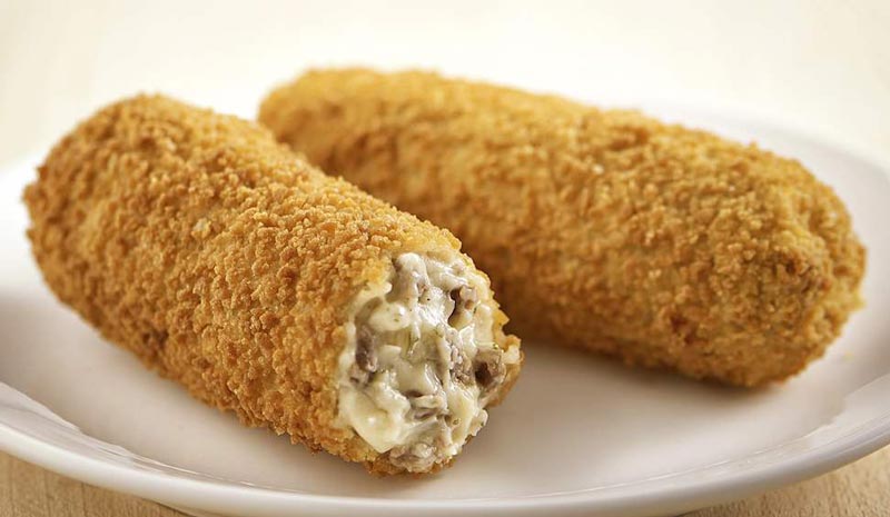 O que comer em Amsterdam - Kroket - imagem kroket bem aproximada