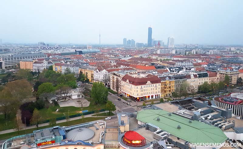 Viena vista do alto da roda-gigante