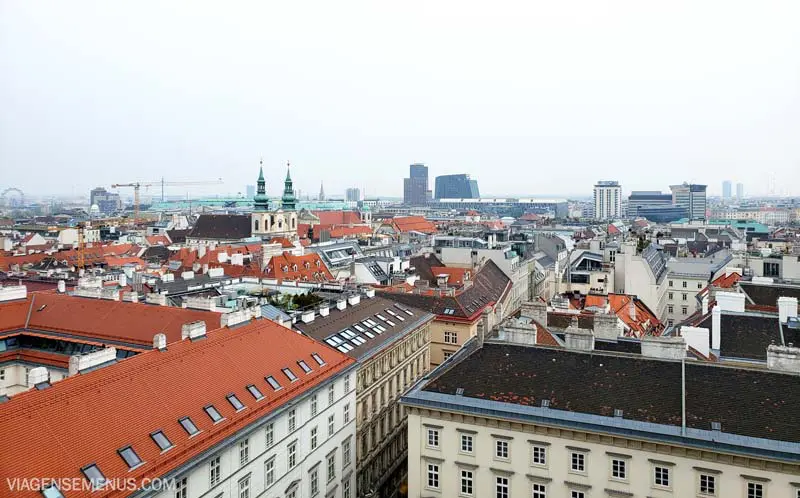 Viena vista do alto, vário prédios históricos no Innere Stadt