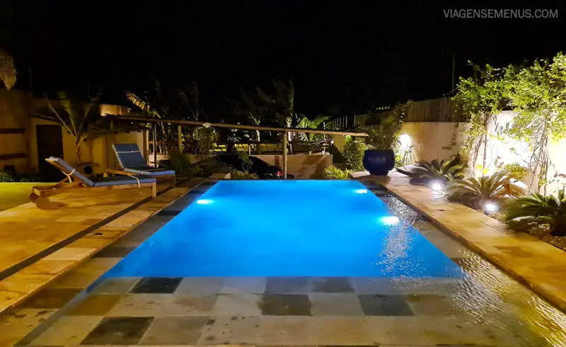 Vila Harmonia, Praia do Preá - piscina à noite