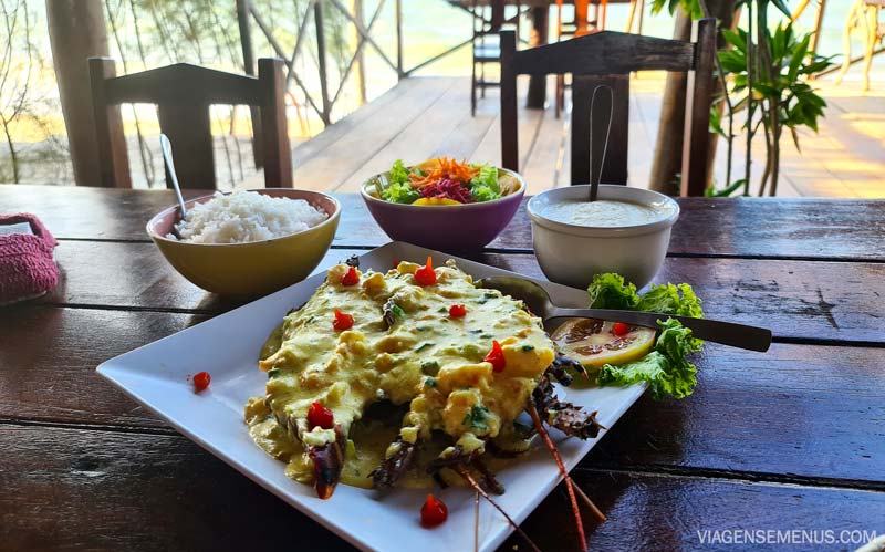 Restaurantes na Praia do Preá - lagosta no molho de camarão