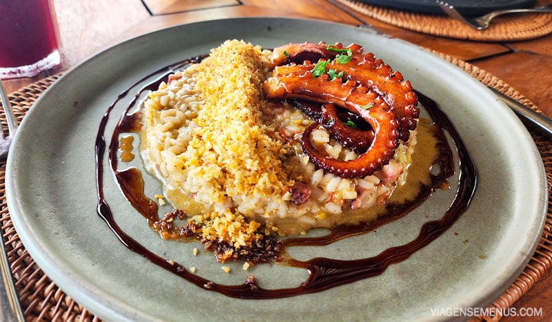 Restaurante Maravilha em Noronha